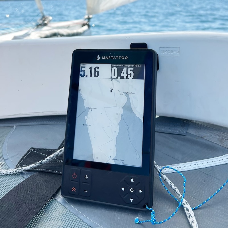 Boaters GPS functions: Speed over ground. Heading over ground. Distance, bearing to waypoint. Routing Capabilities. Chart plotting. Tides & Current for USA & Canada. Configurable Pages and Widgets.
